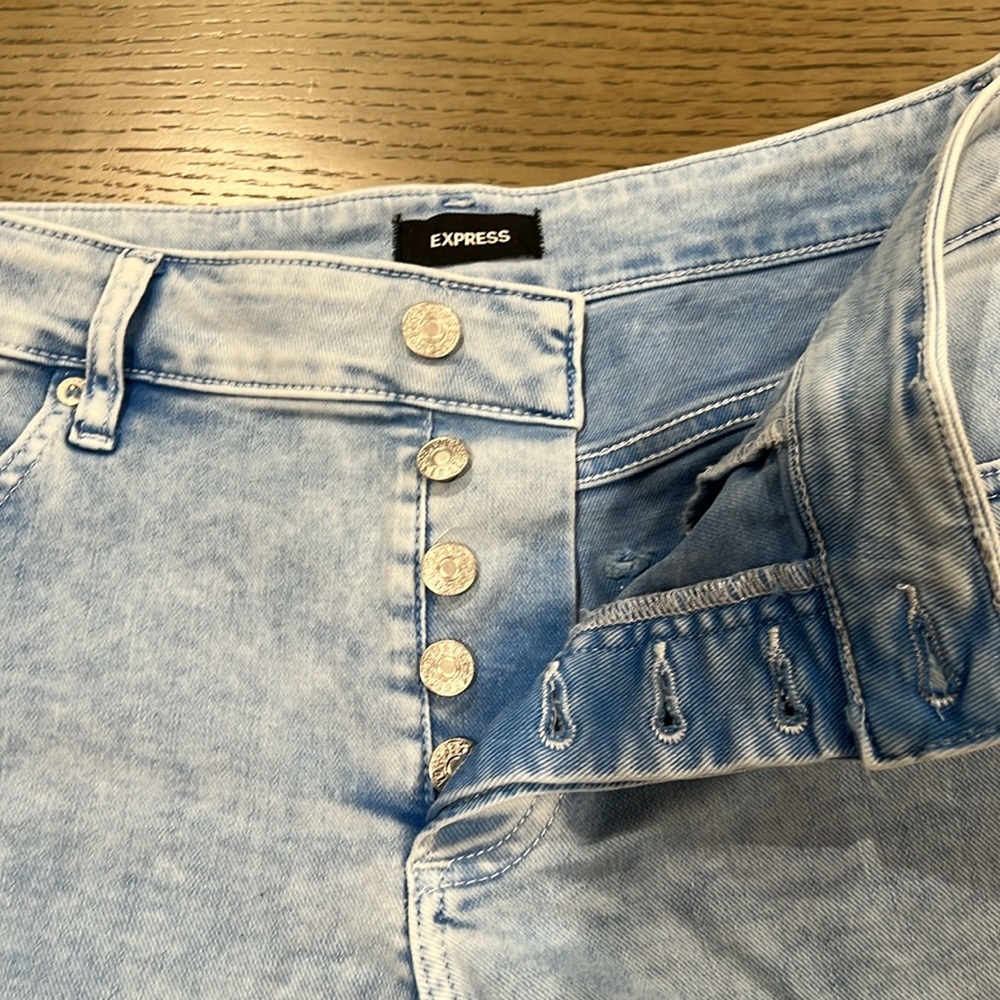 Express shorts - Picture 5 of 8